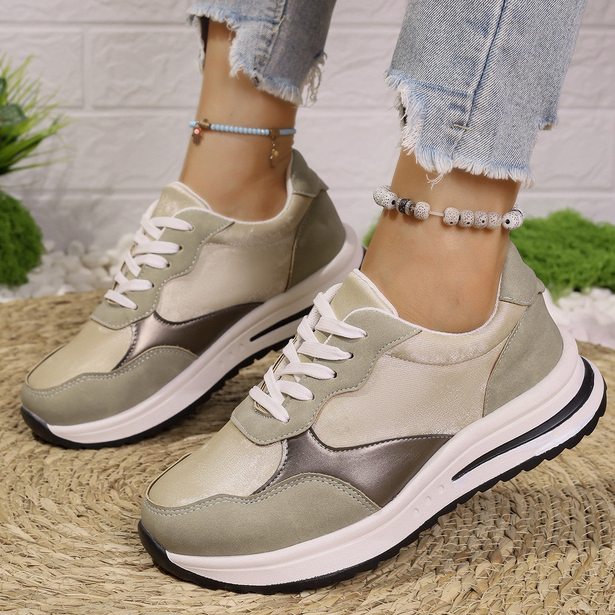 Lace Up Contrast Round Toe Athletic - Smart Shopper