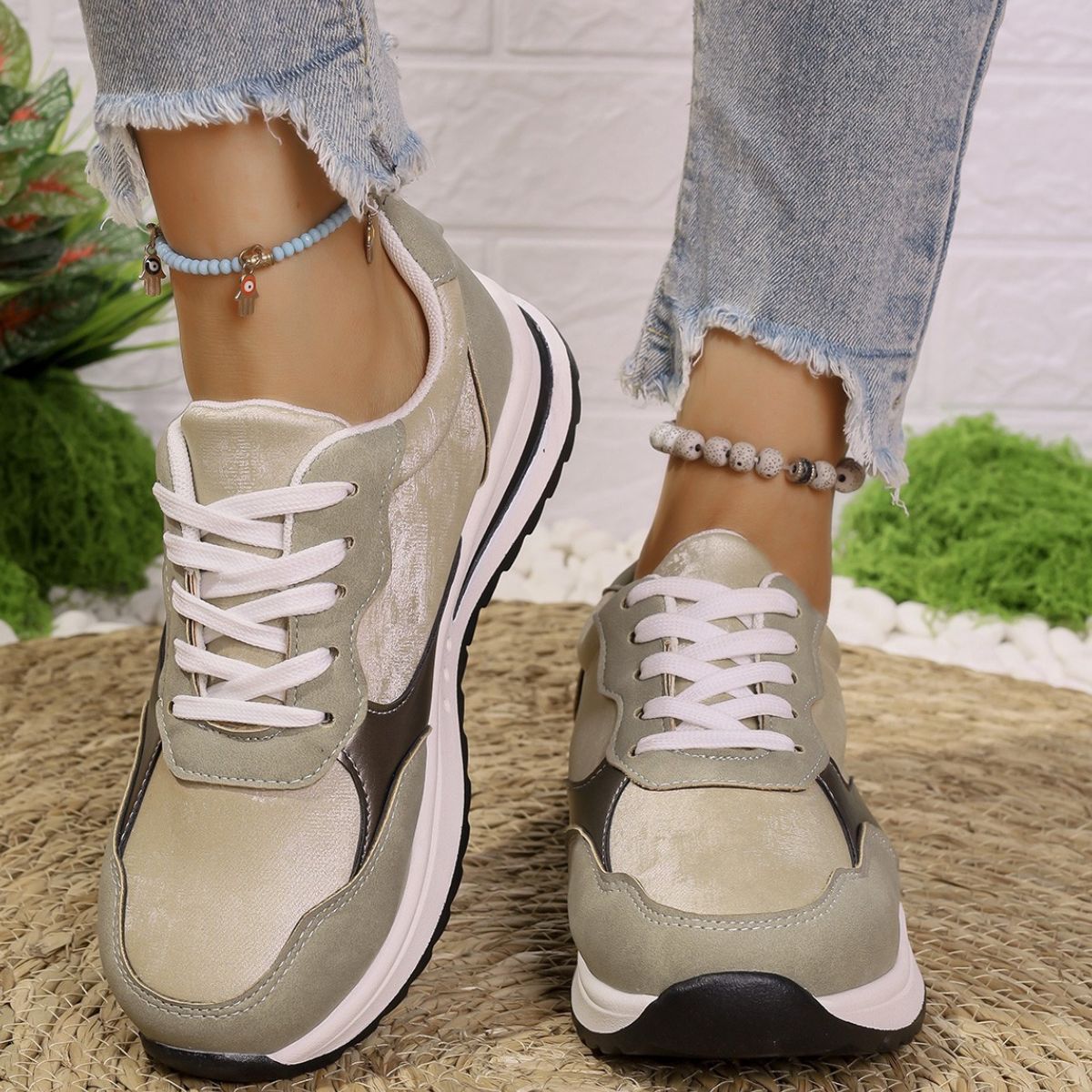 Lace Up Contrast Round Toe Athletic - Smart Shopper