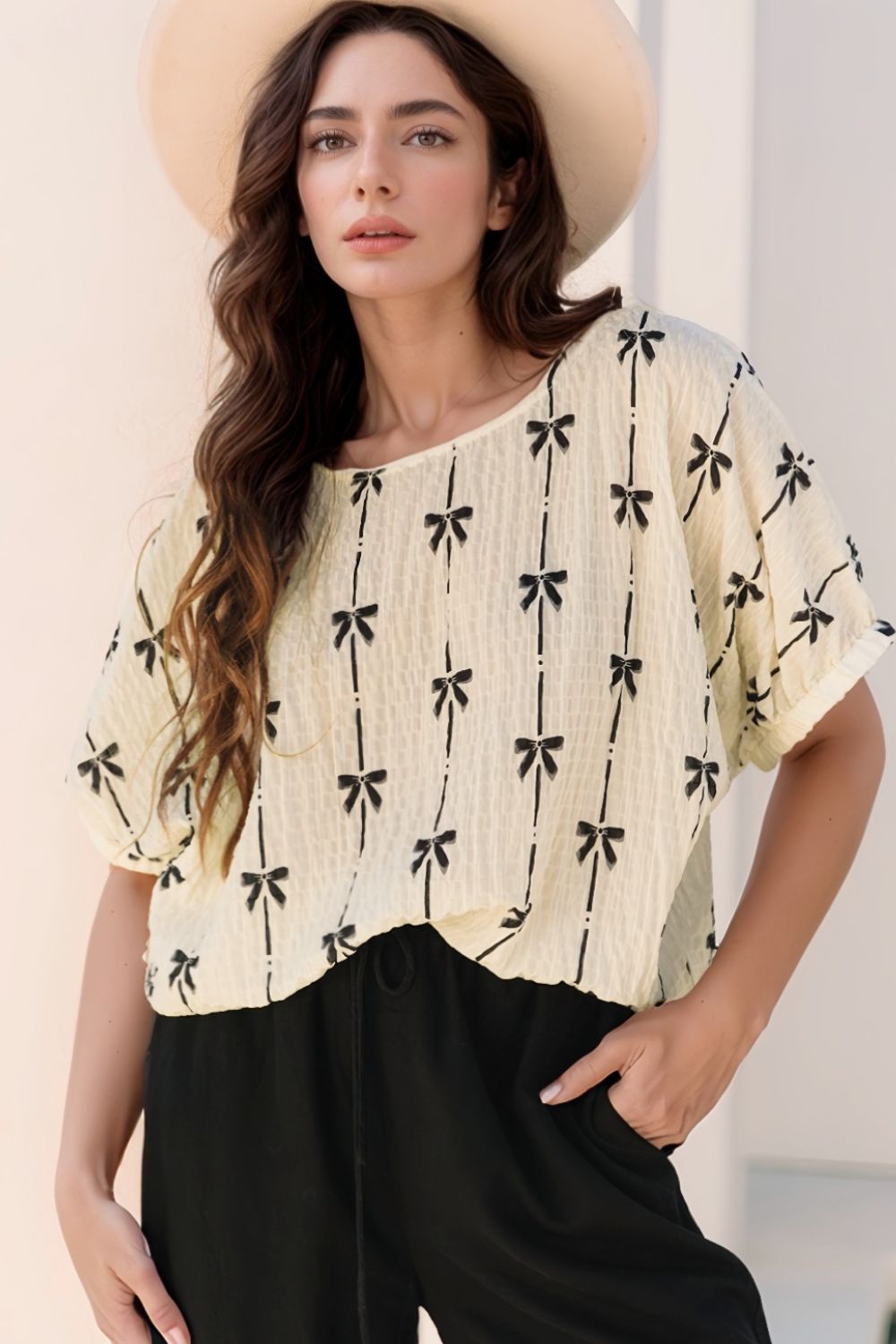 Bow Print Short Sleeve Top - Smart Shopper