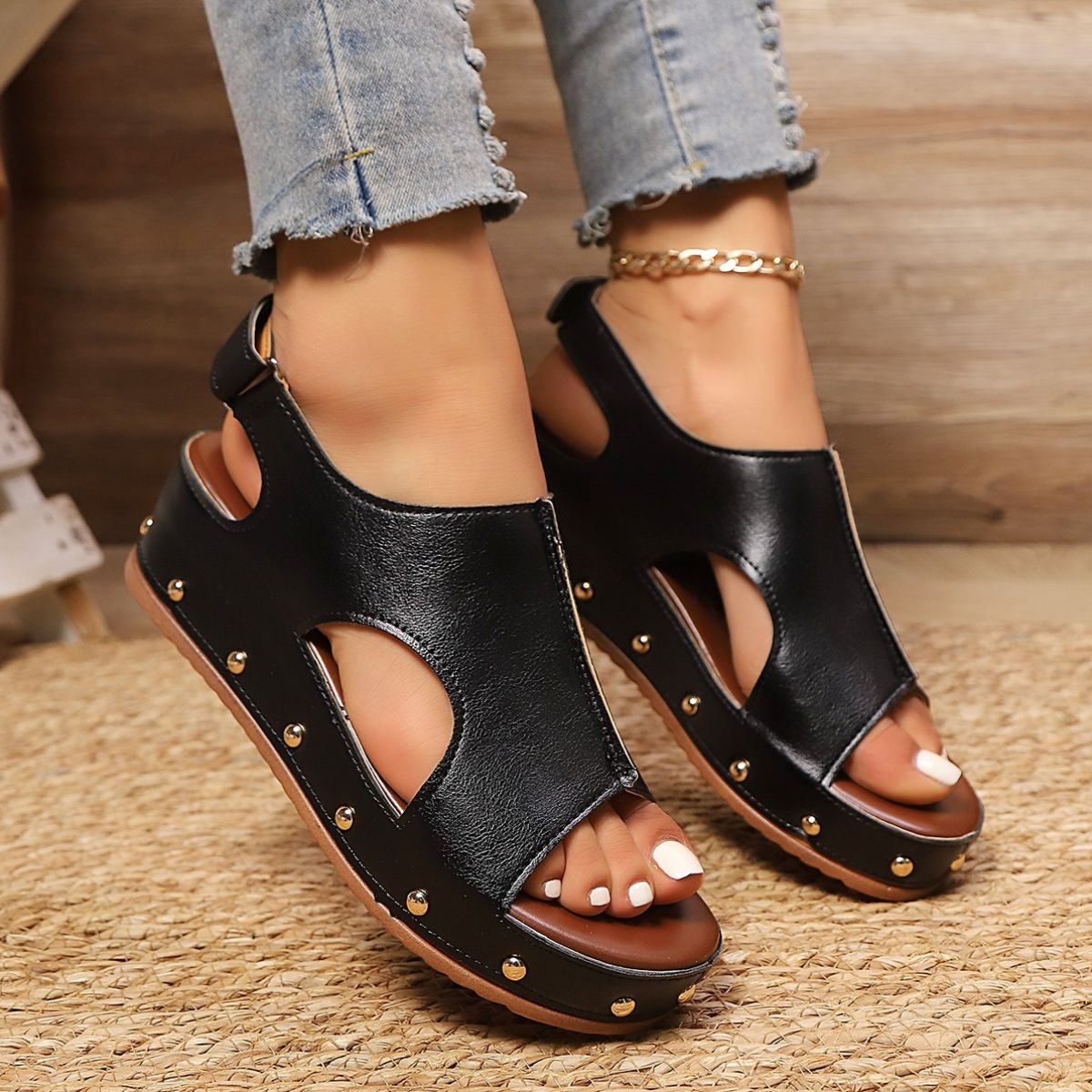 Rivet Decor Wedge Velcro Sandals - Smart Shopper