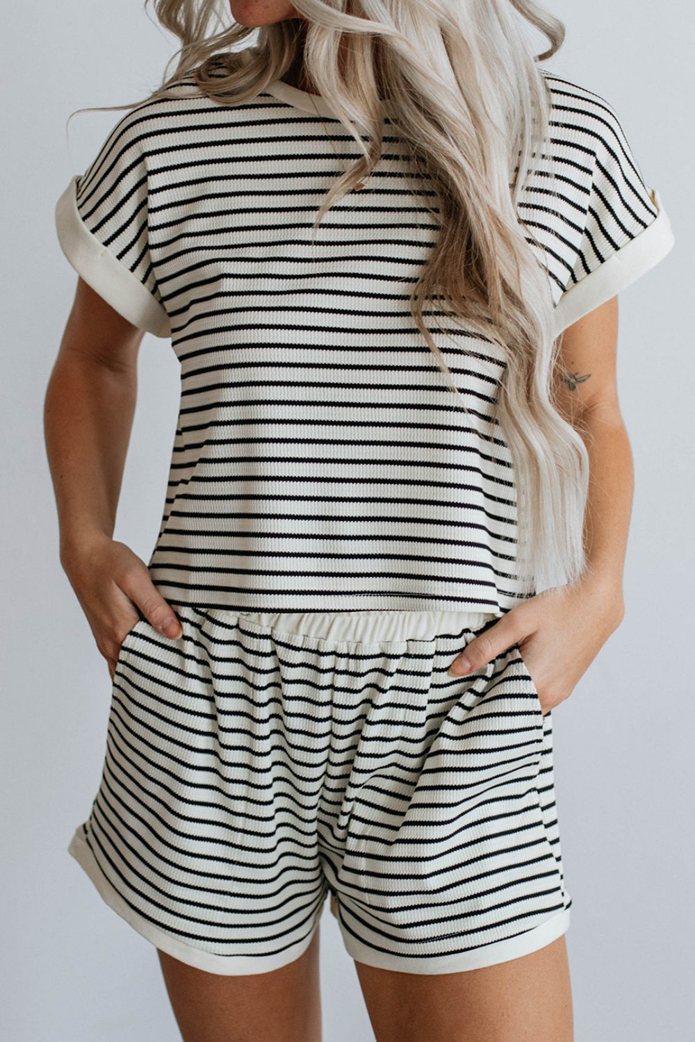 Striped Contrast Top and Shorts Set - Smart Shopper