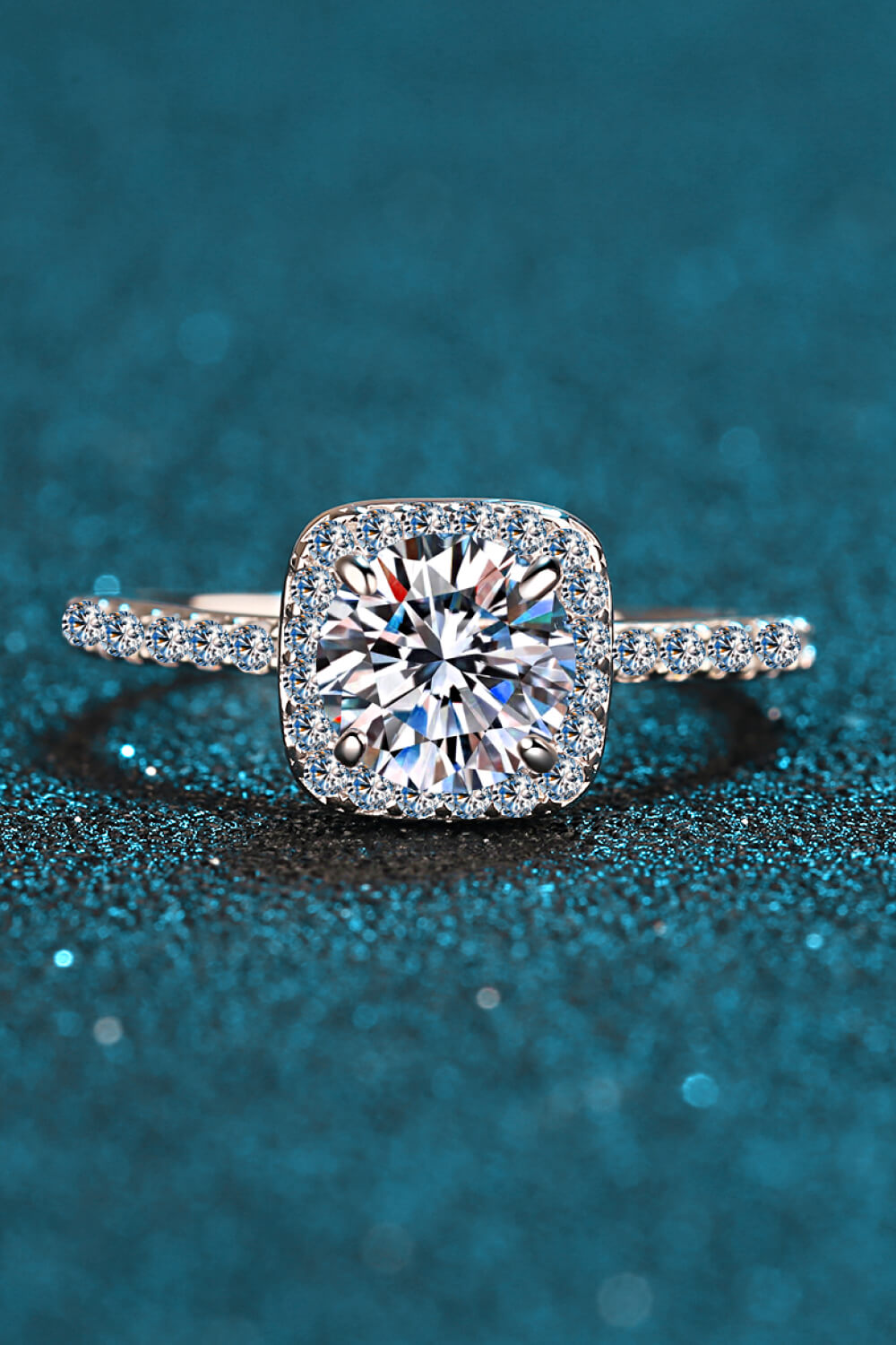 Square Moissanite Ring - Smart Shopper