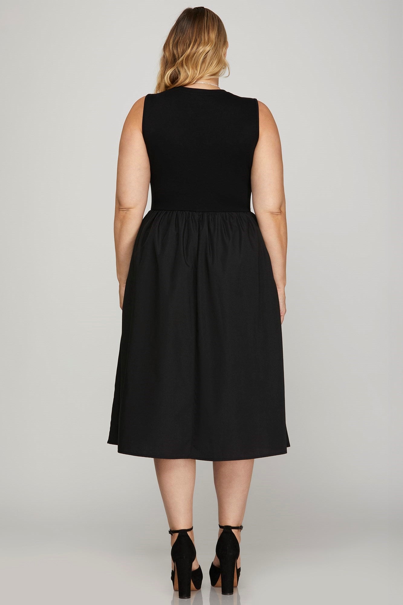 She + Sky Full Size Sleeveless Poplin Woven Midi Dress with Pockets Plus Size - Smart Shopper