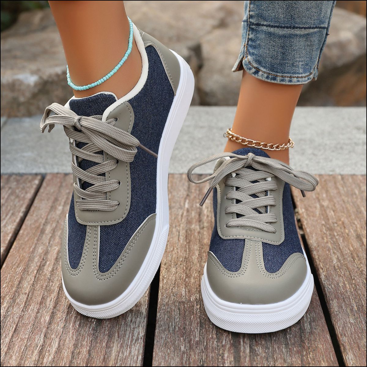 Contrast Round Toe Lace Up Sneakers - Smart Shopper