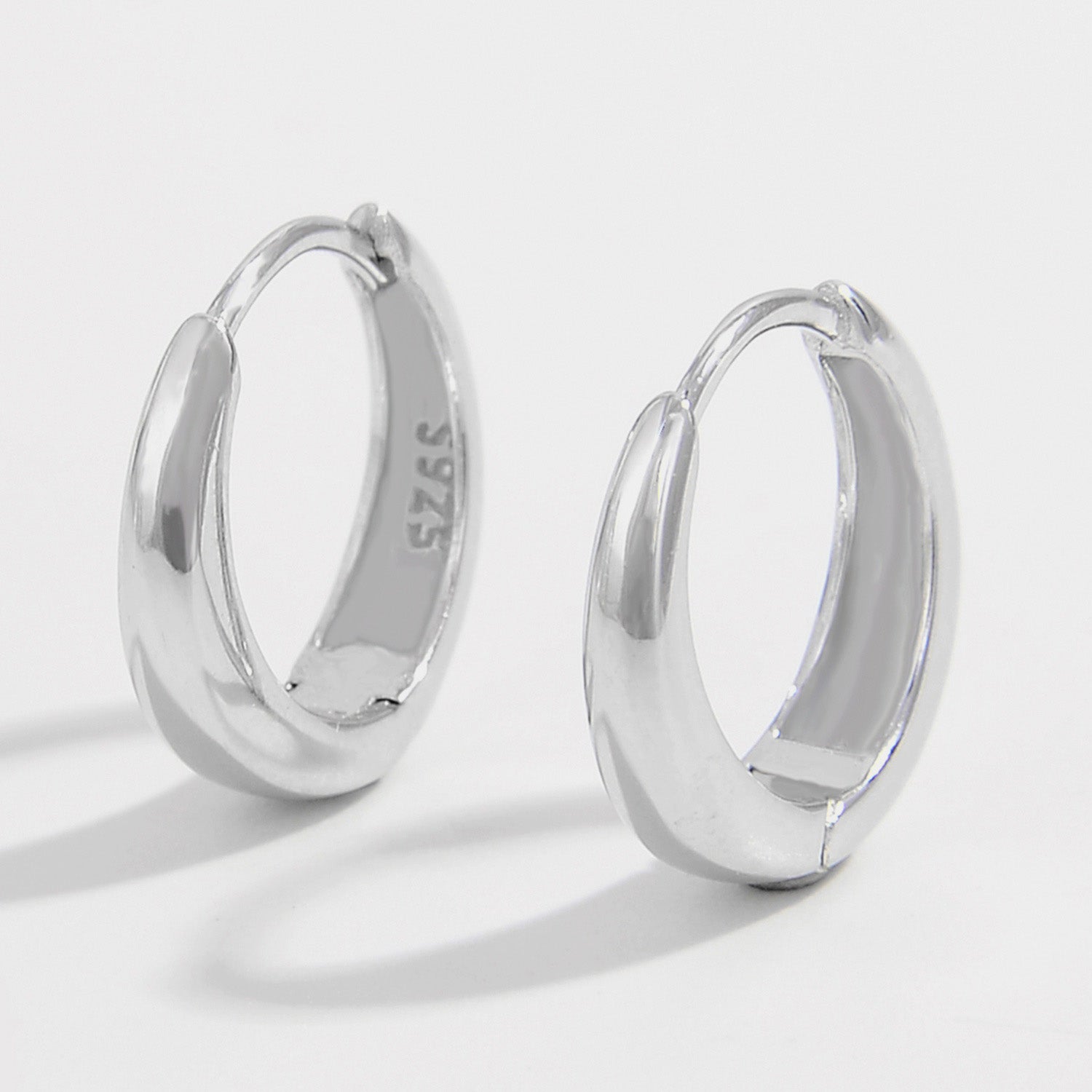 925 Sterling Silver Huggie Earrings - Smart Shopper