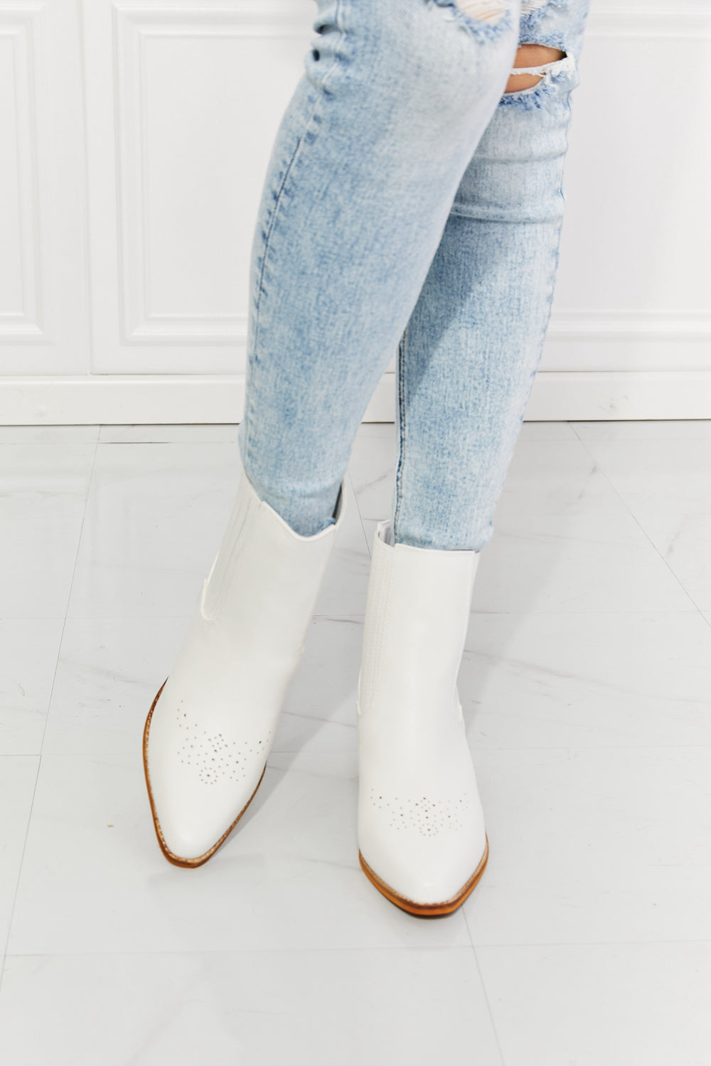 MMShoes Love the Journey Stacked Heel Chelsea Boot in White - Smart Shopper