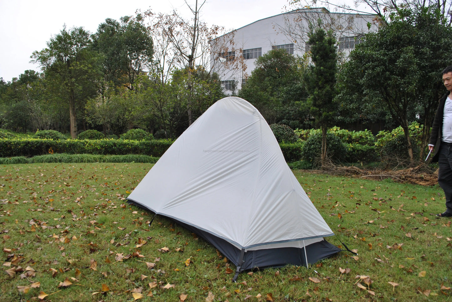 Ultra-light, Easy-to-Carry Tents for Solo Adventures,Perfect for hiking, camping, and minimalist travel, ideal for adventures