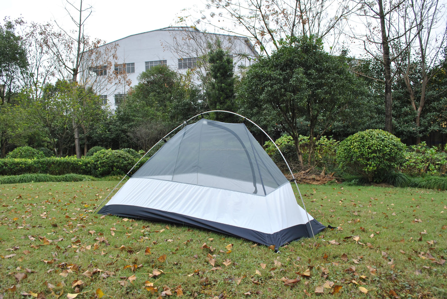 Ultra-light, Easy-to-Carry Tents for Solo Adventures,Perfect for hiking, camping, and minimalist travel, ideal for adventures