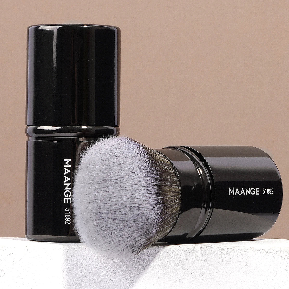 MAANGE 1pcs Retractable Blush Brush Kabuki Foundation Brush Soft Fluffy Powder Contour Makeup Brushes Portable Makeup Tools