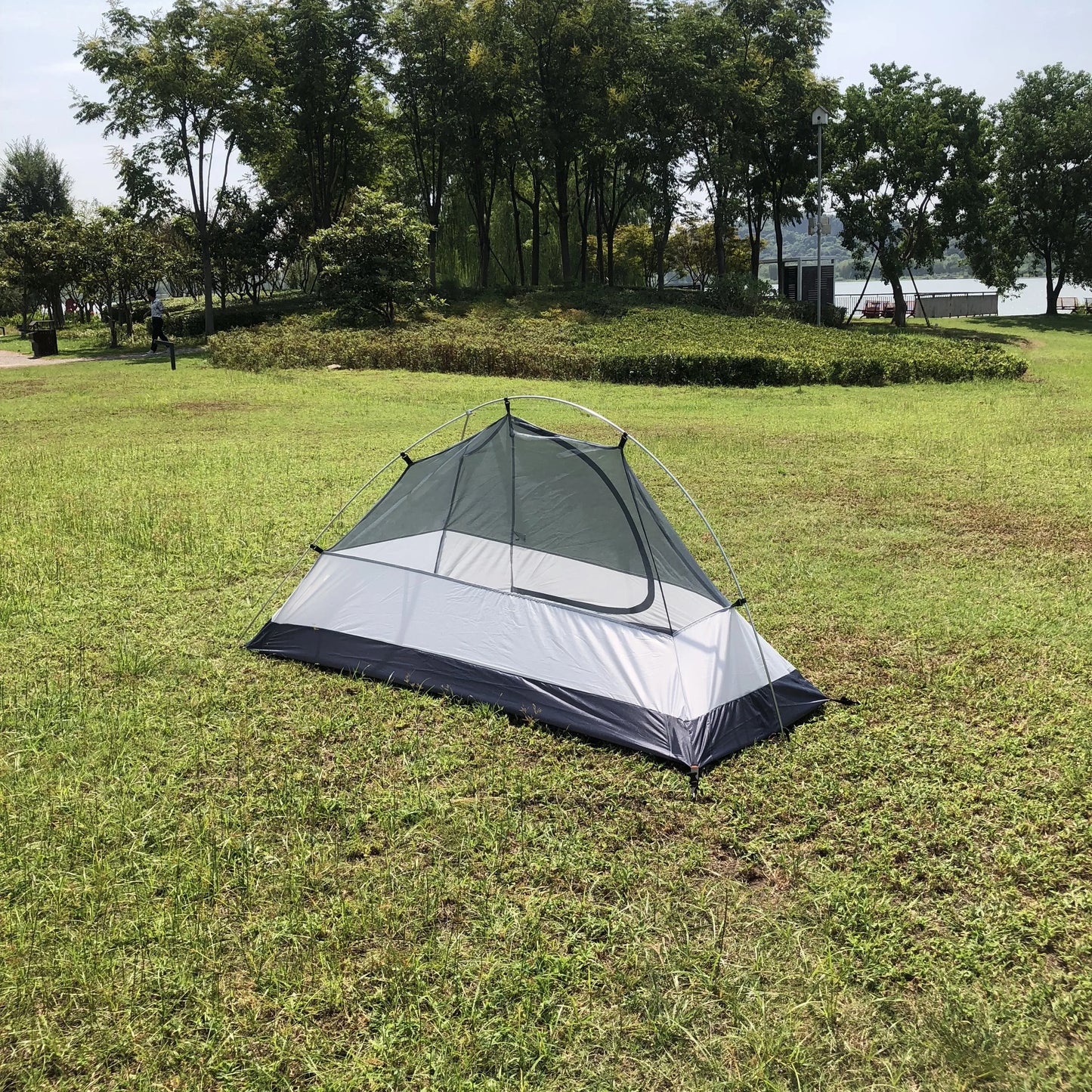 Ultra-light, Easy-to-Carry Tents for Solo Adventures,Perfect for hiking, camping, and minimalist travel, ideal for adventures