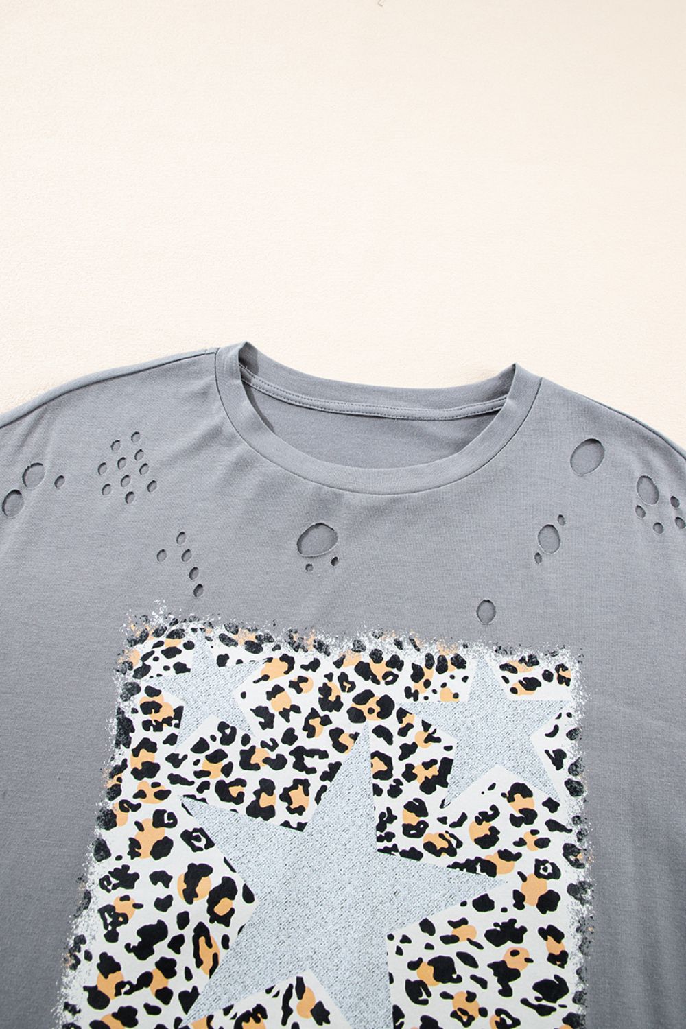 Stars Leopard Graphic Distressed T-Shirt - Smart Shopper