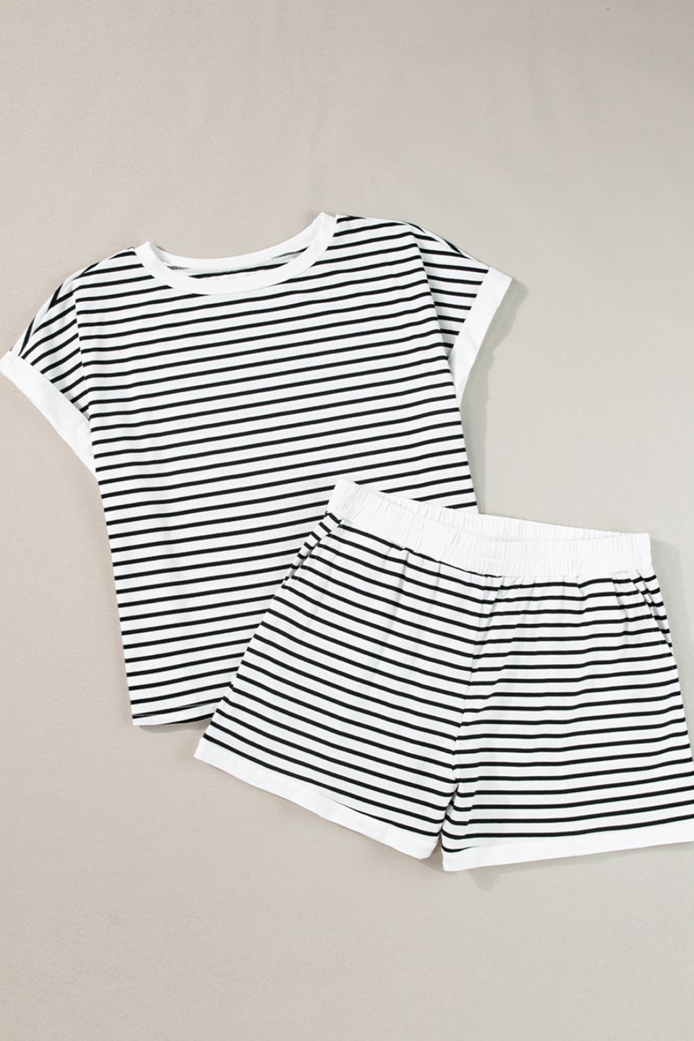 Striped Contrast Top and Shorts Set - Smart Shopper