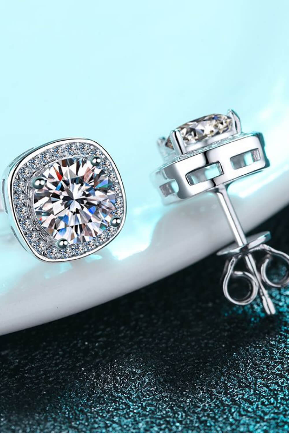 Let Me Love You 1 Carat Moissanite Stud Earrings - Smart Shopper