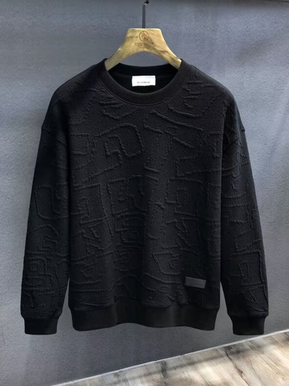 Men's Plus Size Textured Round Neck Long Sleeve Sweatshirt - Smart Shopper