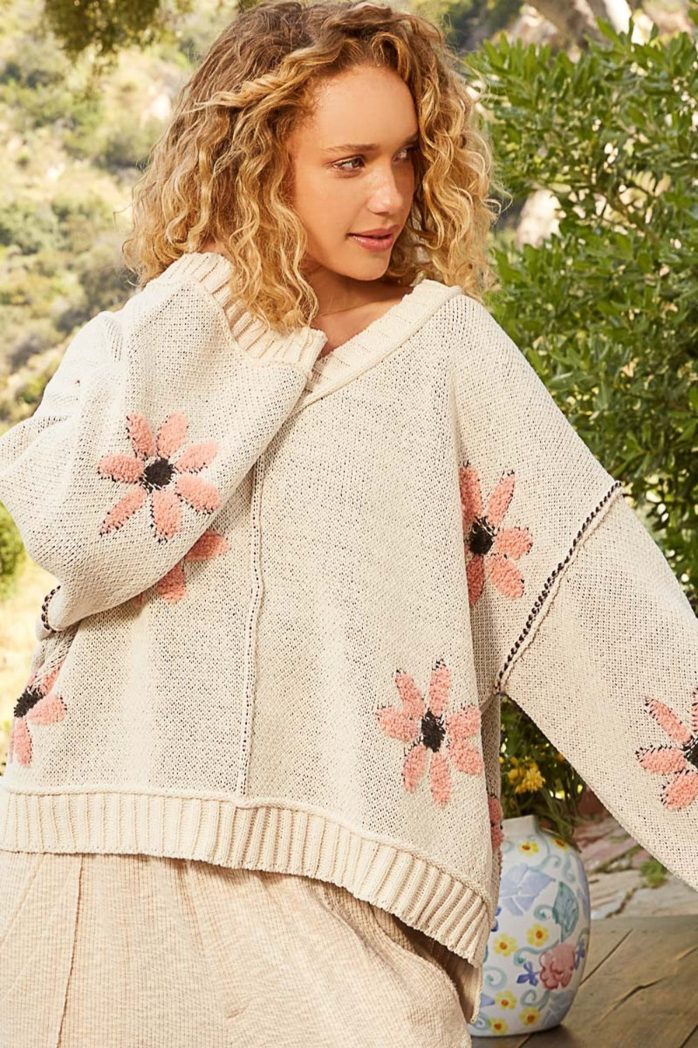 POL V-Neck Floral Pattern Chenille Sweater - Smart Shopper