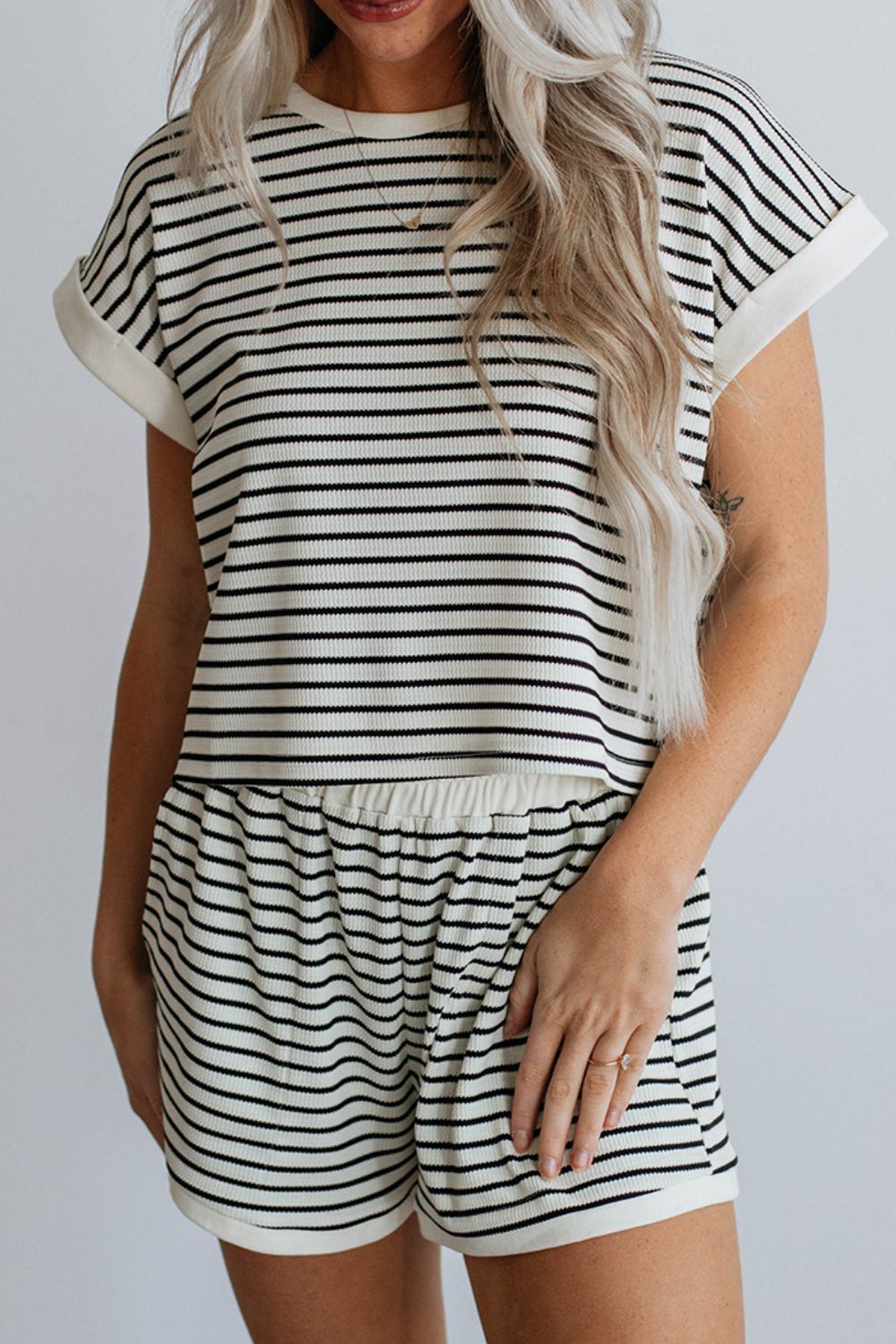 Striped Contrast Top and Shorts Set - Smart Shopper