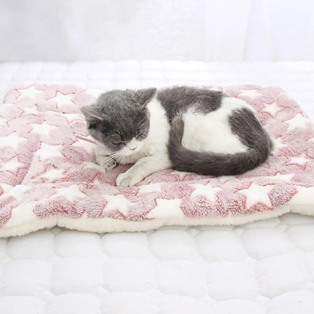 SnuggleSoft Pet Blanket - Smart Shopper 