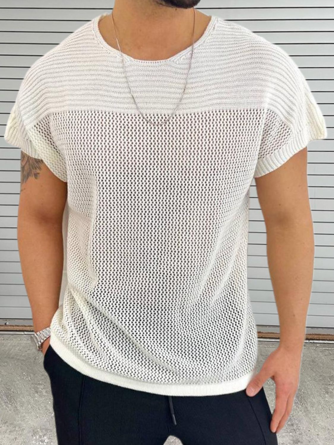 Men's Eyelet Round Neck Short Sleeve T-Shirt - Smart Shopper