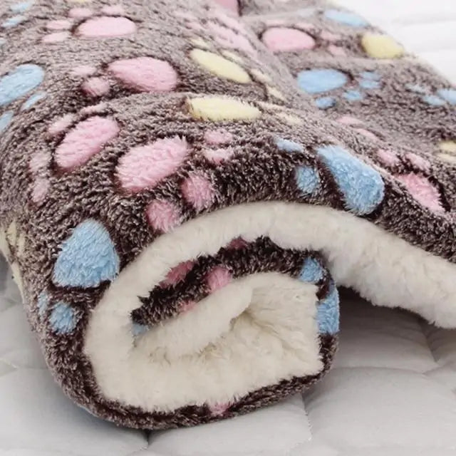 SnuggleSoft Pet Blanket - Smart Shopper 